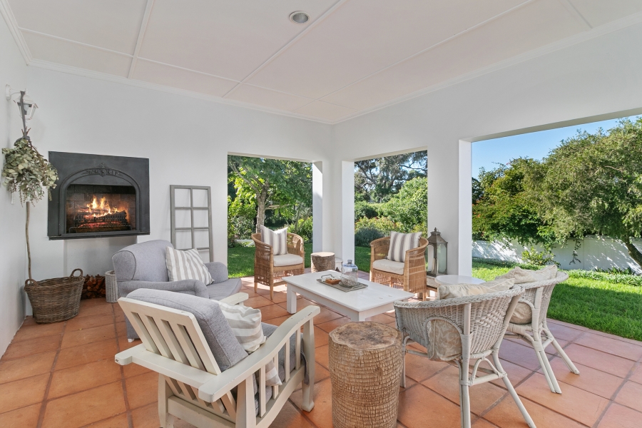 4 Bedroom Property for Sale in Belvidere Estate Western Cape